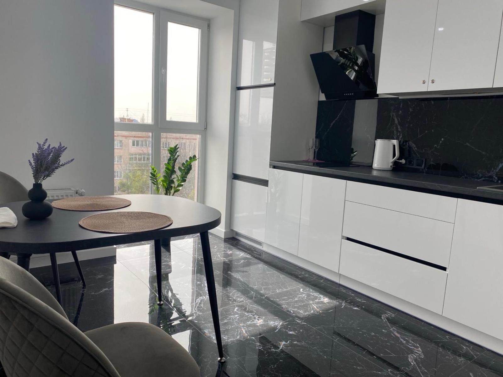 Віп Апартаменти В Районі Автовокзалужк Great House,Жк Арена,Поблизу Обласноі Лікарні Rivne Exterior foto