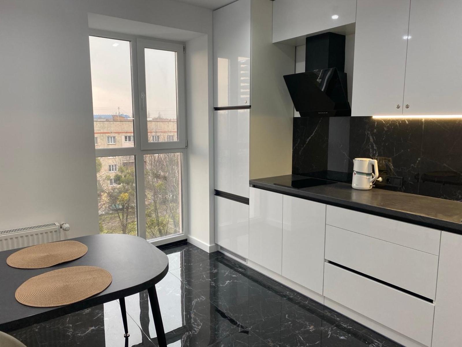 Віп Апартаменти В Районі Автовокзалужк Great House,Жк Арена,Поблизу Обласноі Лікарні Rivne Exterior foto
